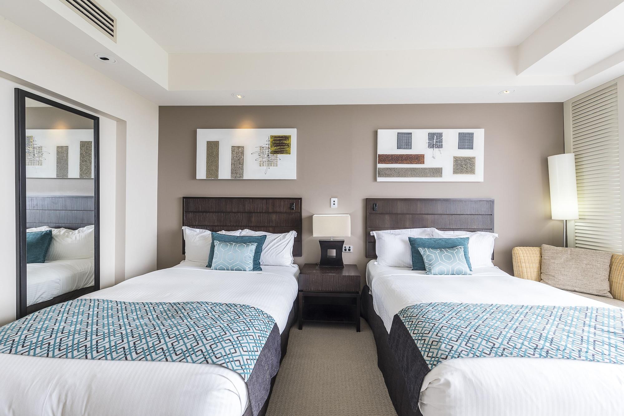 Benowa Racv Royal Pines Resort Gold Coast מראה חיצוני תמונה A bedroom at the Hilton Hawaiian Village