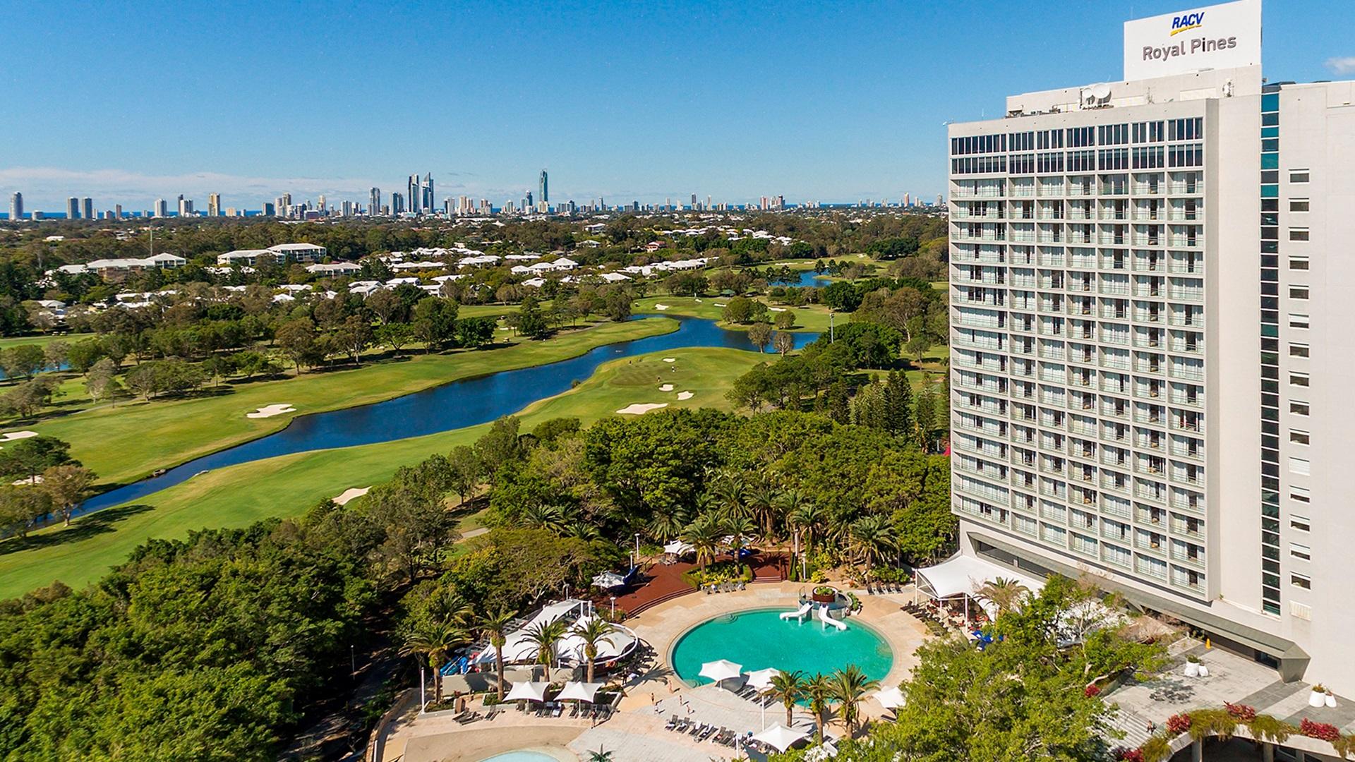 Benowa Racv Royal Pines Resort Gold Coast מראה חיצוני תמונה The Pool at the Royal Pines Resort